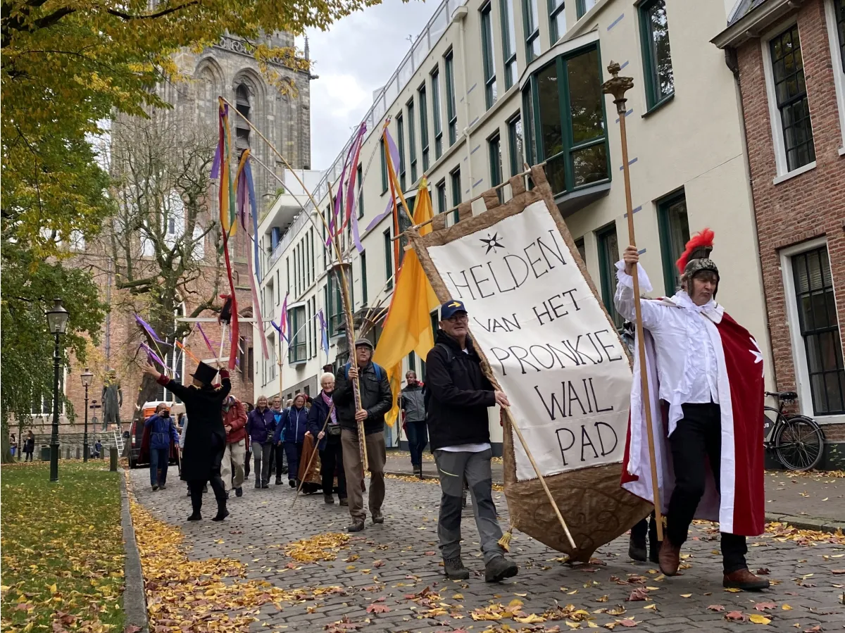 Groningen Martinikerkhof Camino 