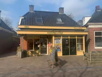 Bakkerij Jager Kerkplein 5, 9843 HB Grijpskerk Bakkerij Jager Kerkplein 5, 9843 HB Grijpskerk