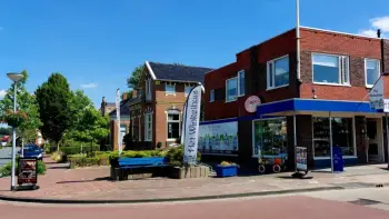 Het Winkelhuis Leens
